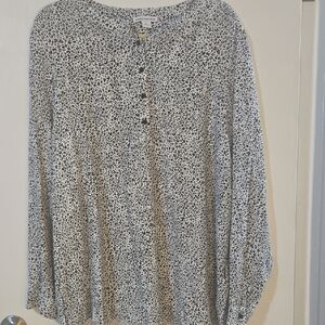 Amazon Essentials Black and White Patterned Blouse